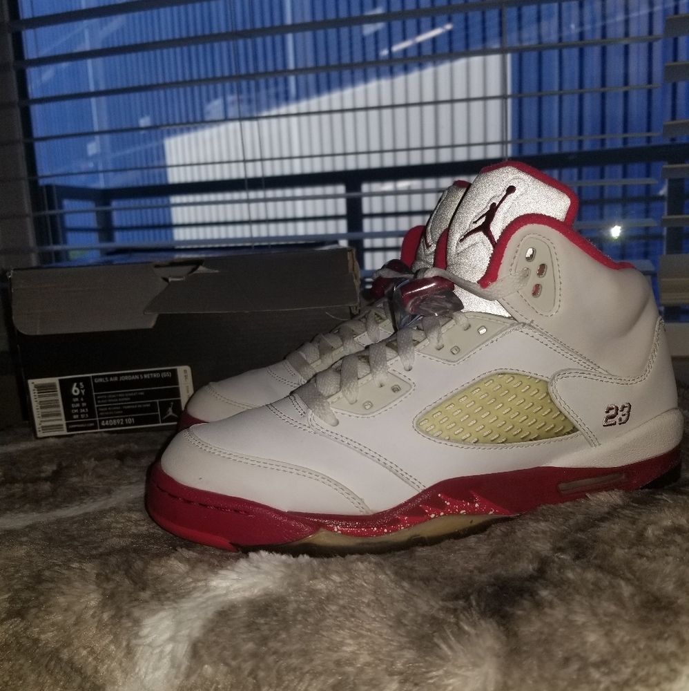 Youth JORDAN RETRO 5- SCARLET FIRE